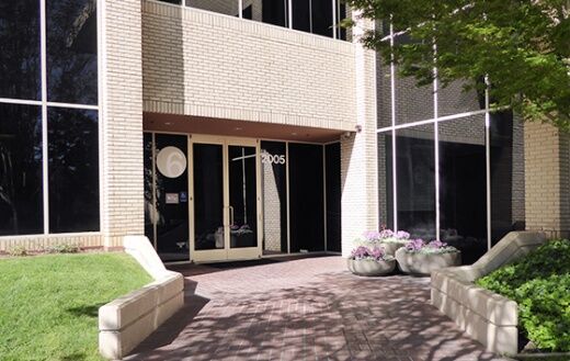 Read more about the article Ebay First Office